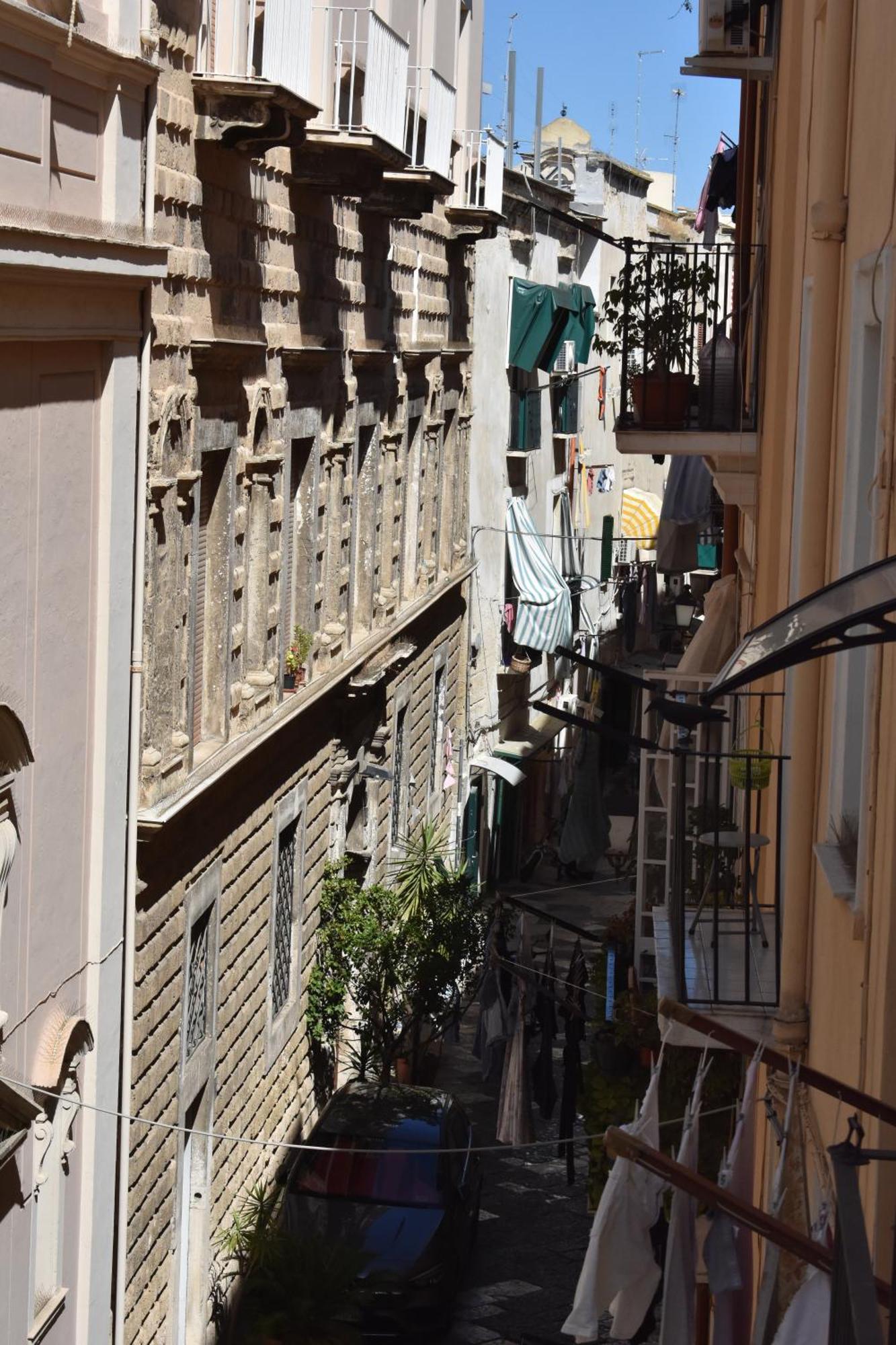Saint Barth Guest House - Charming Rooms In Bari Exterior foto